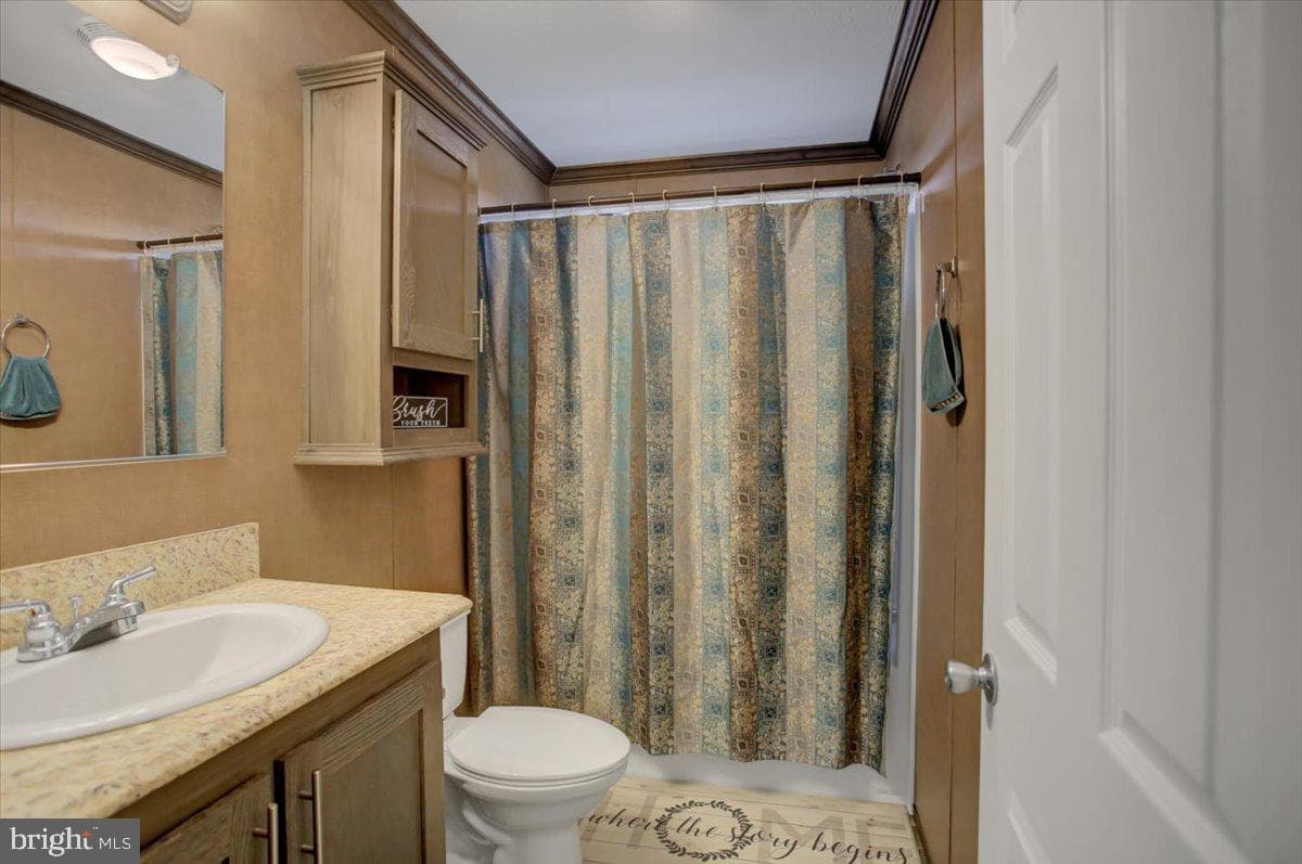 5614 Classic Court photo 25