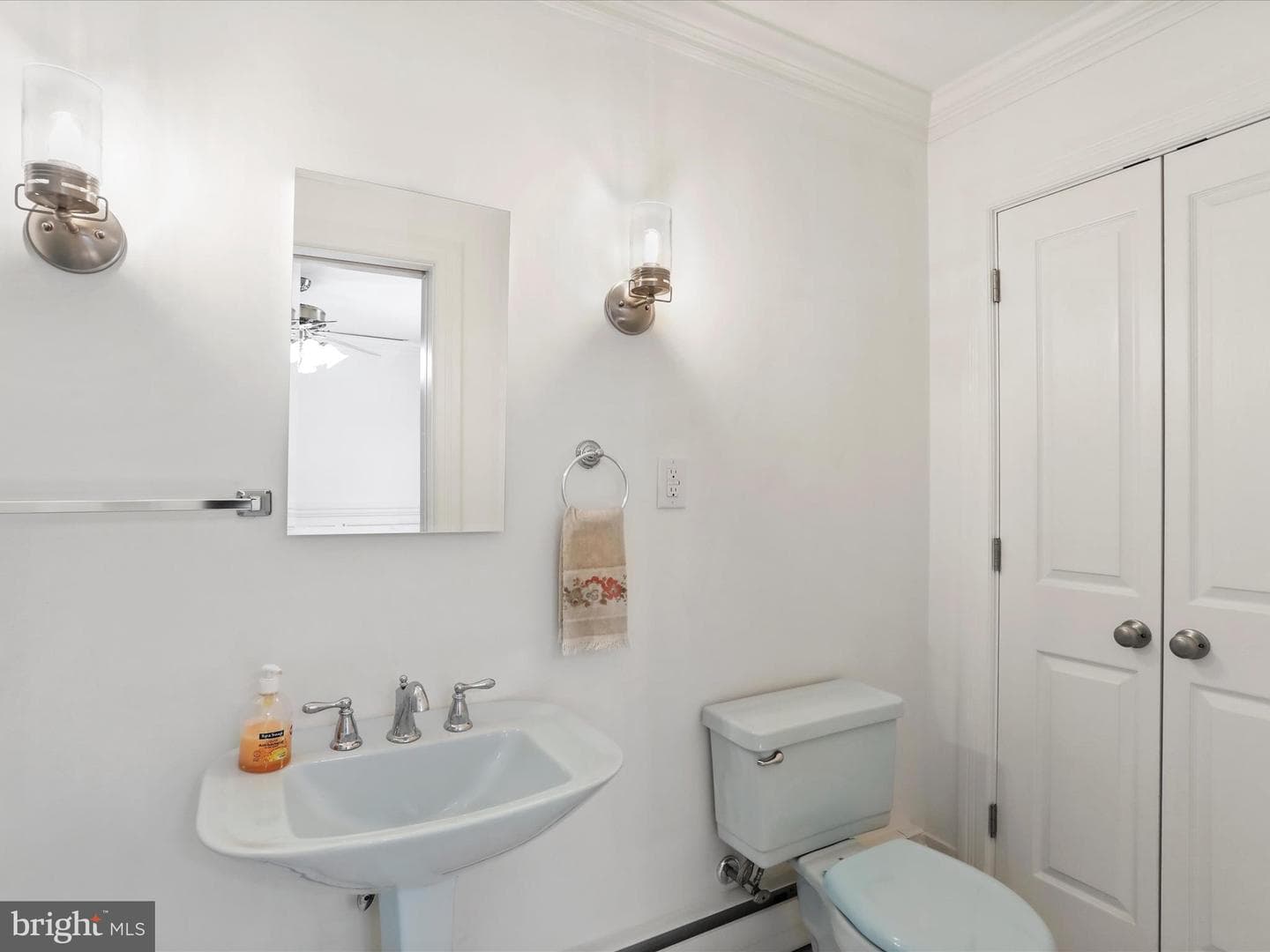 13378 Imperial Avenue photo 24