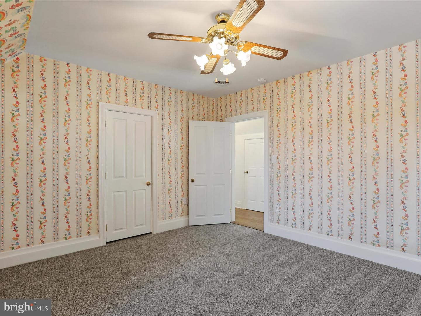 13378 Imperial Avenue photo 38