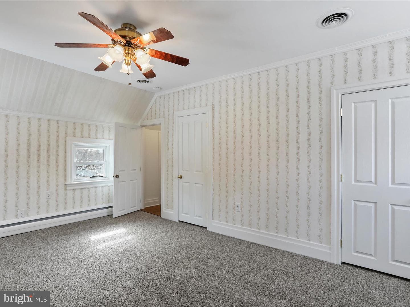13378 Imperial Avenue photo 41