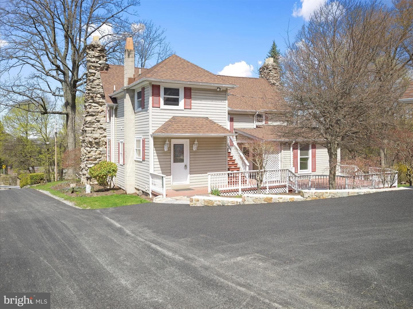 13378 Imperial Avenue photo 5