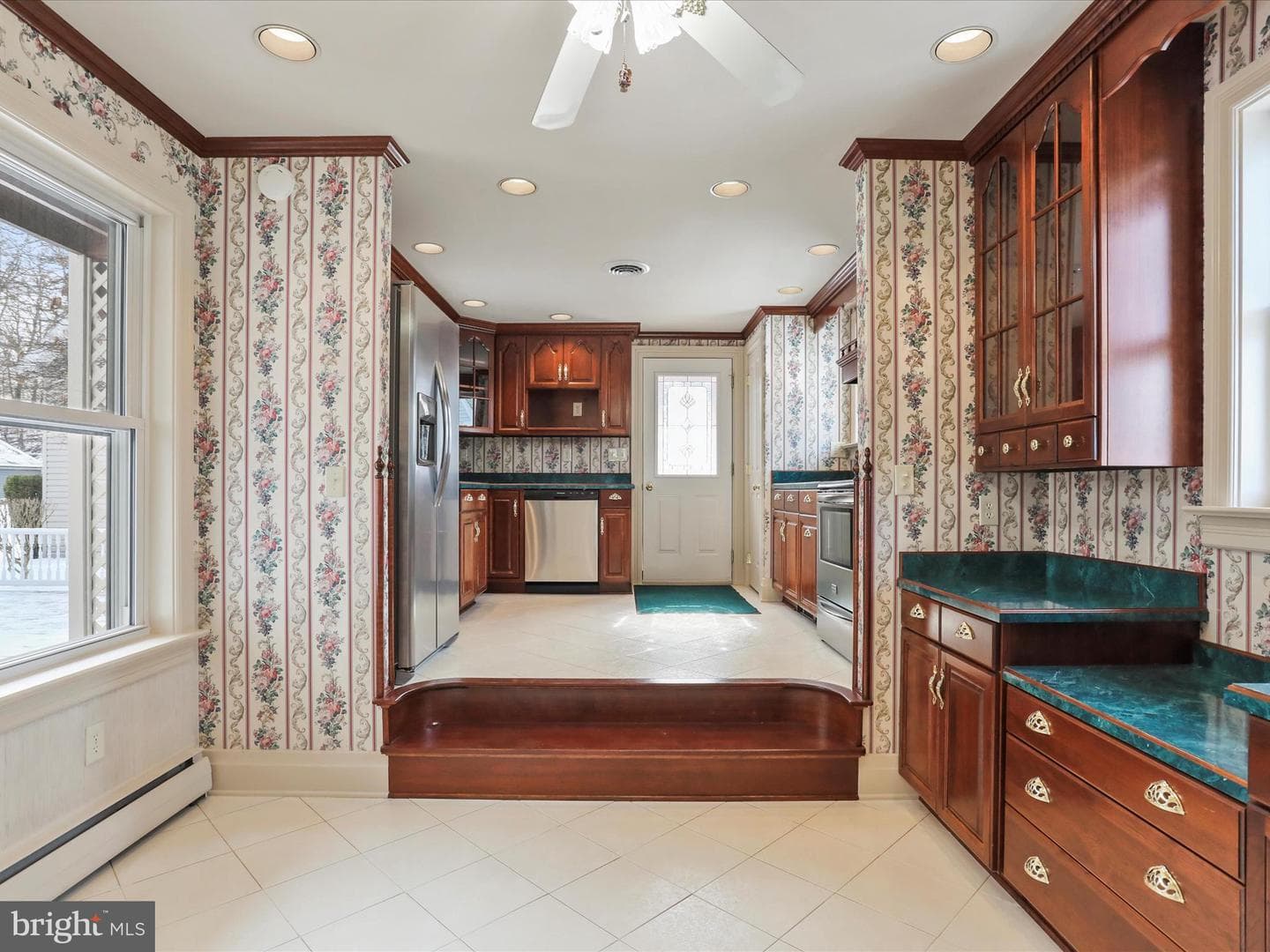 13378 Imperial Avenue photo 9