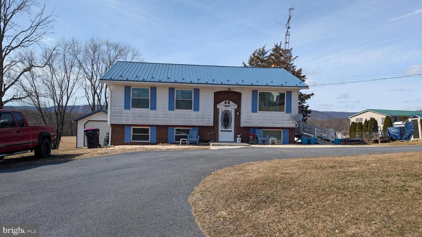11347 Cumberland Highway photo 2