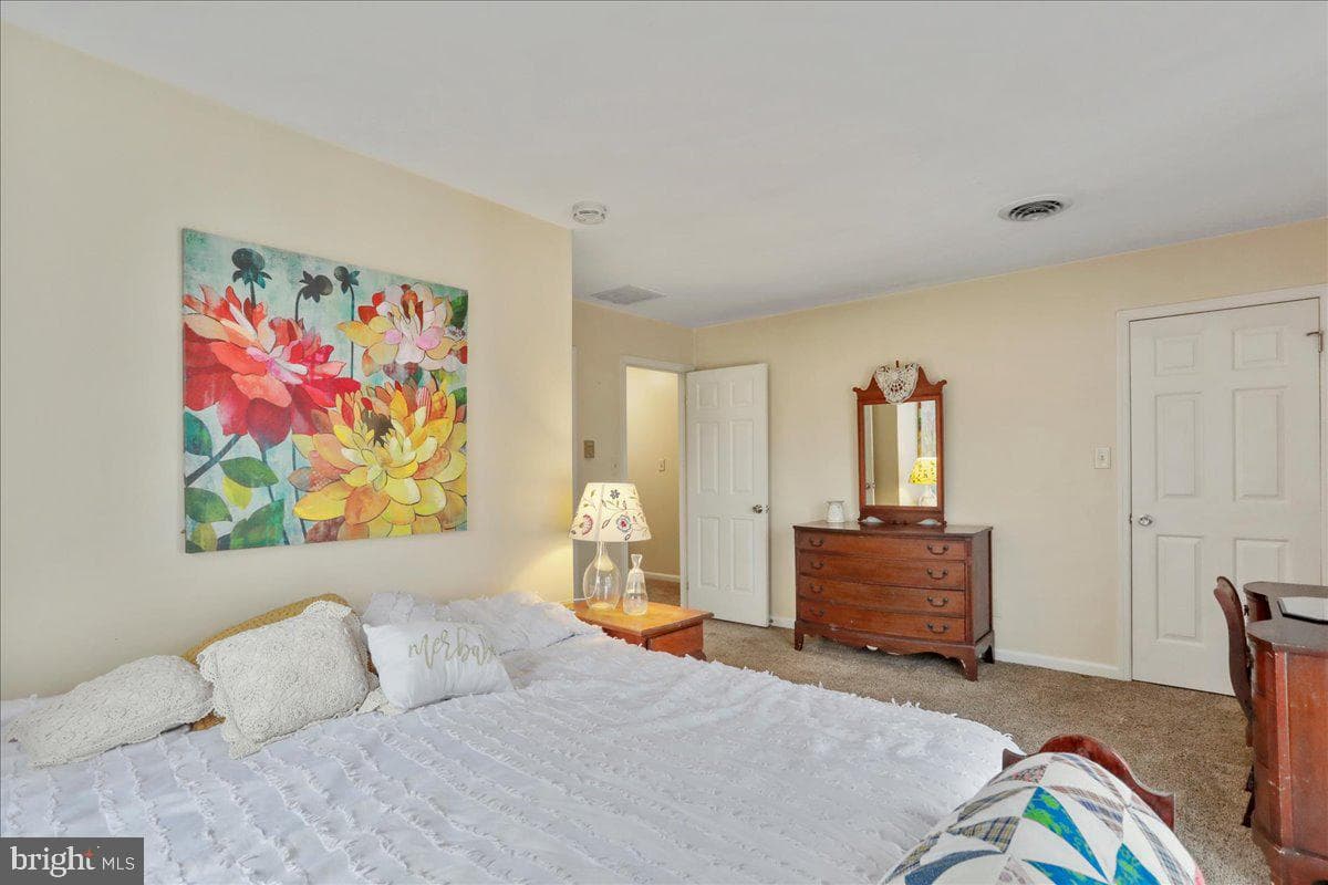 14891 Robinhood Circle photo 15