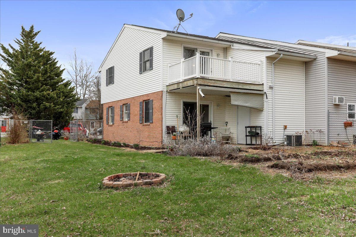 14891 Robinhood Circle photo 27