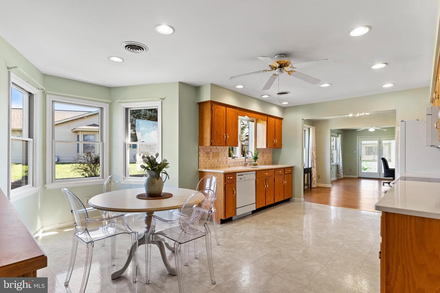 332 Phoenix Drive photo 21