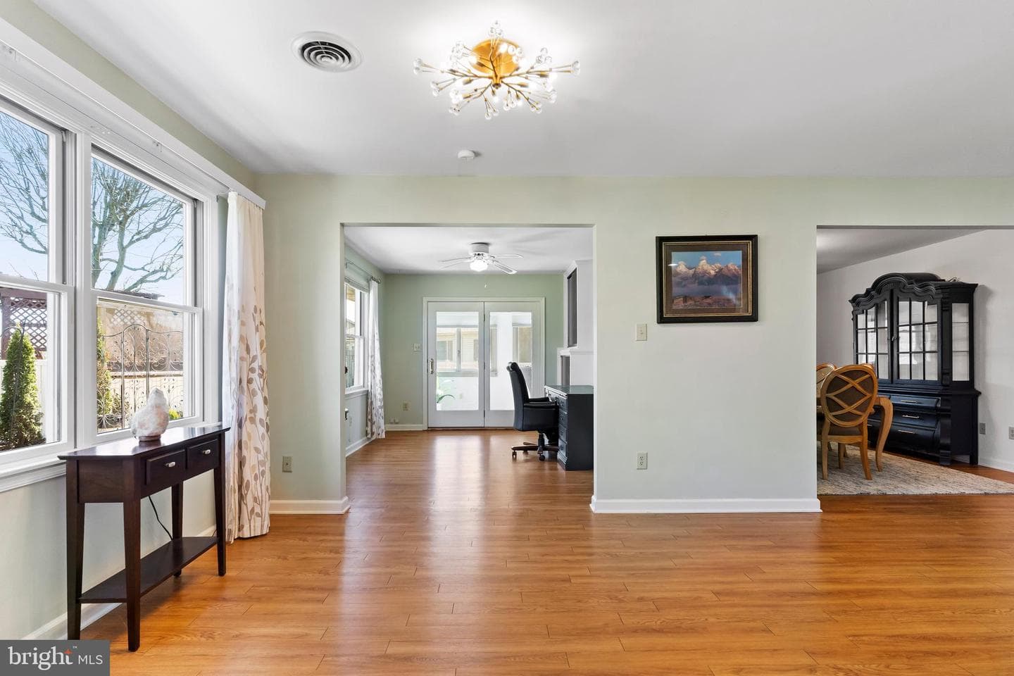 332 Phoenix Drive photo 23