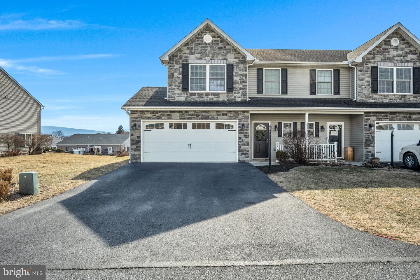 8827 Casper Drive photo 3