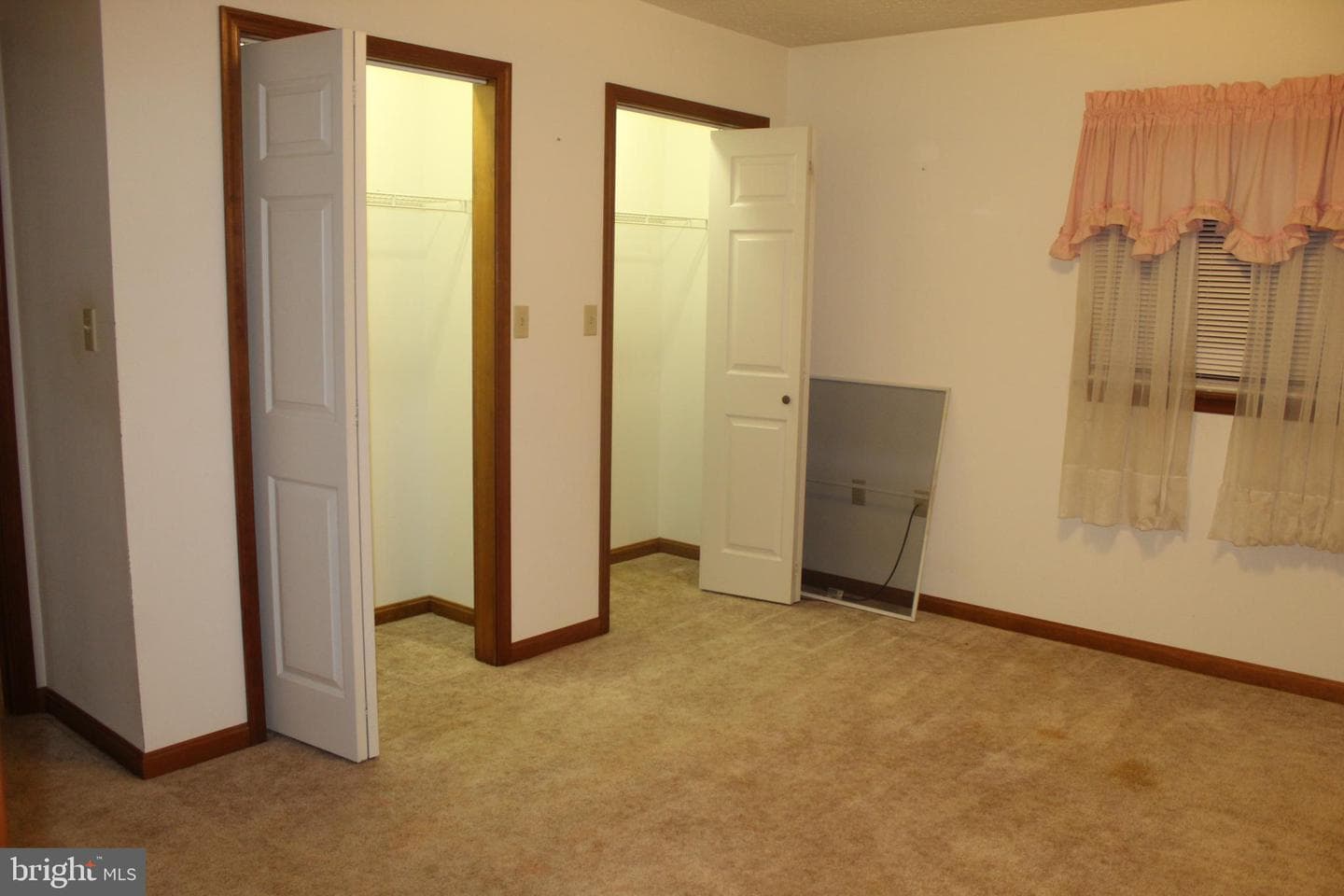 706 Fireside Drive photo 29