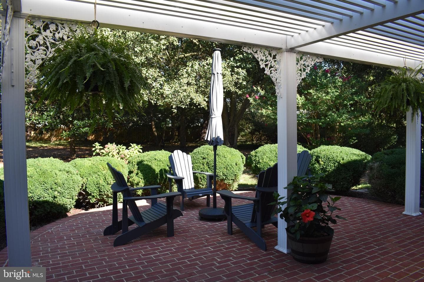 244 Orchard Circle photo 3