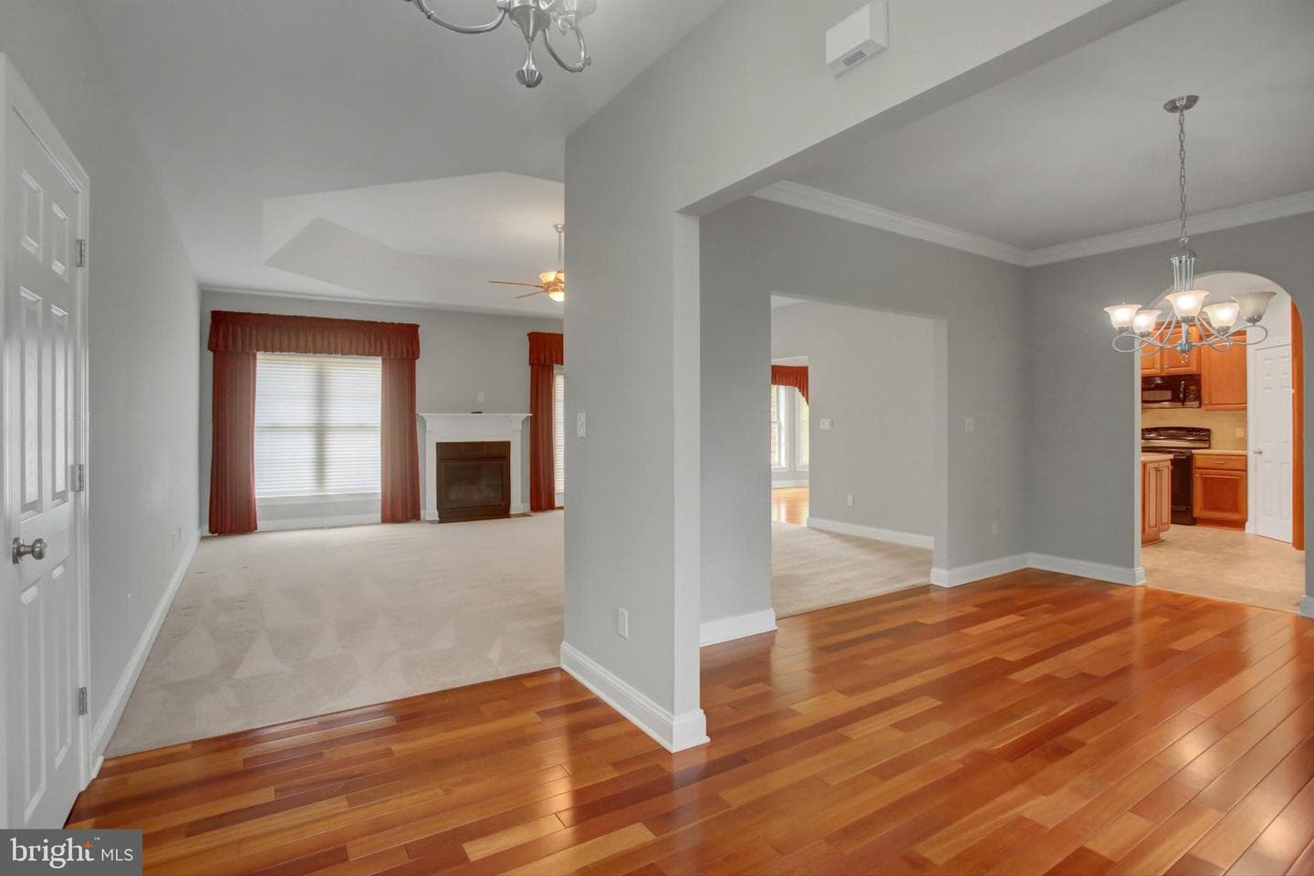 344 Moss Spring Avenue photo 16