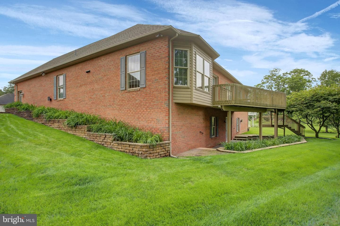 344 Moss Spring Avenue photo 47