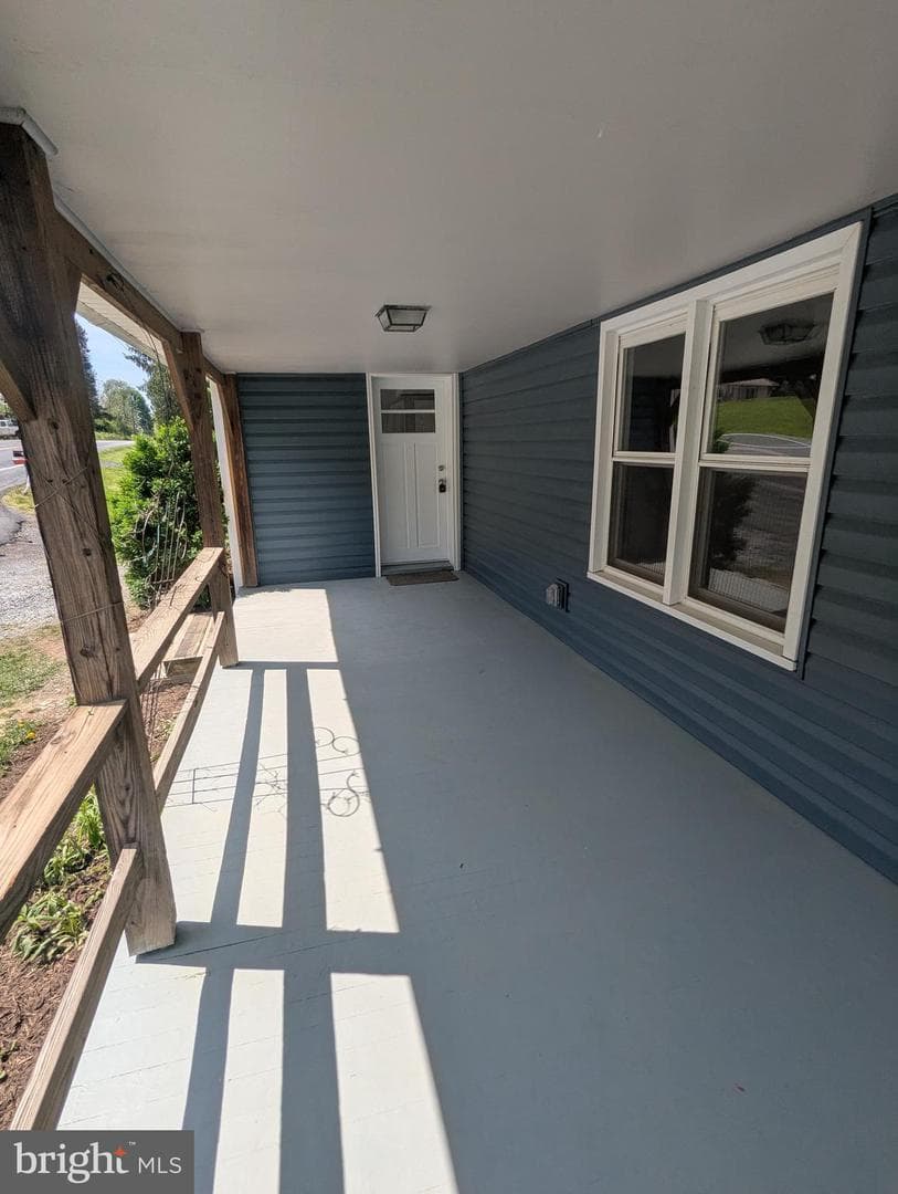 8531 Tomstown Road photo 32