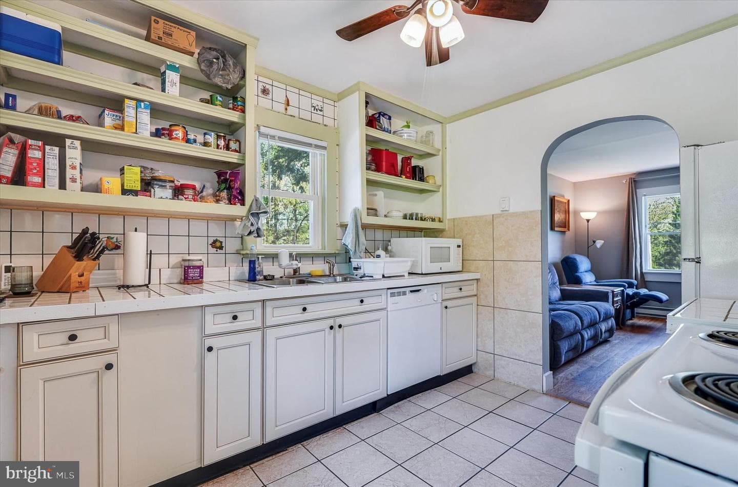 14068 Buchanan Trail E photo 6
