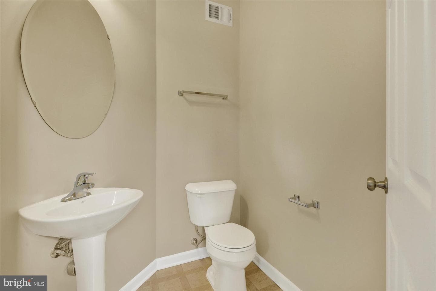 12490 Jackson Avenue photo 17
