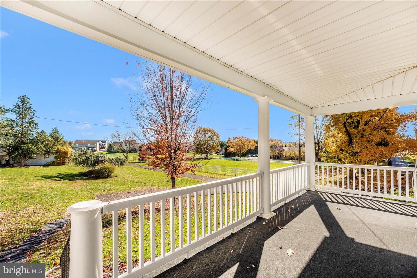 2027 Lincoln Way East photo 68