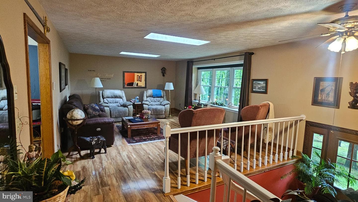 8964 Capitol Hill Road photo 16