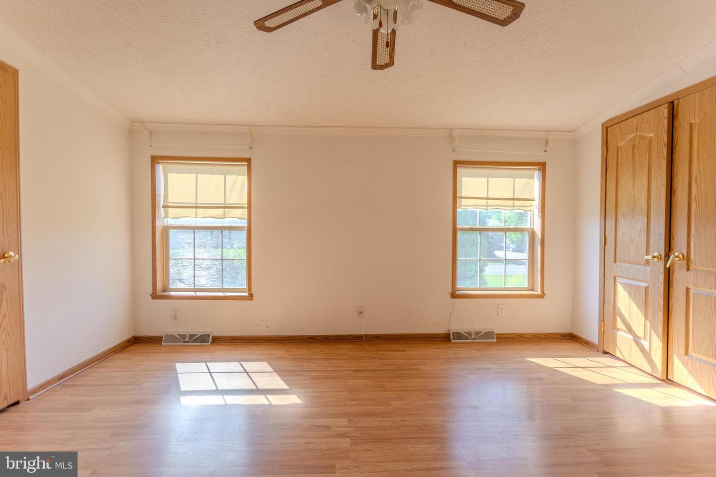 186 Hampton Drive photo 29