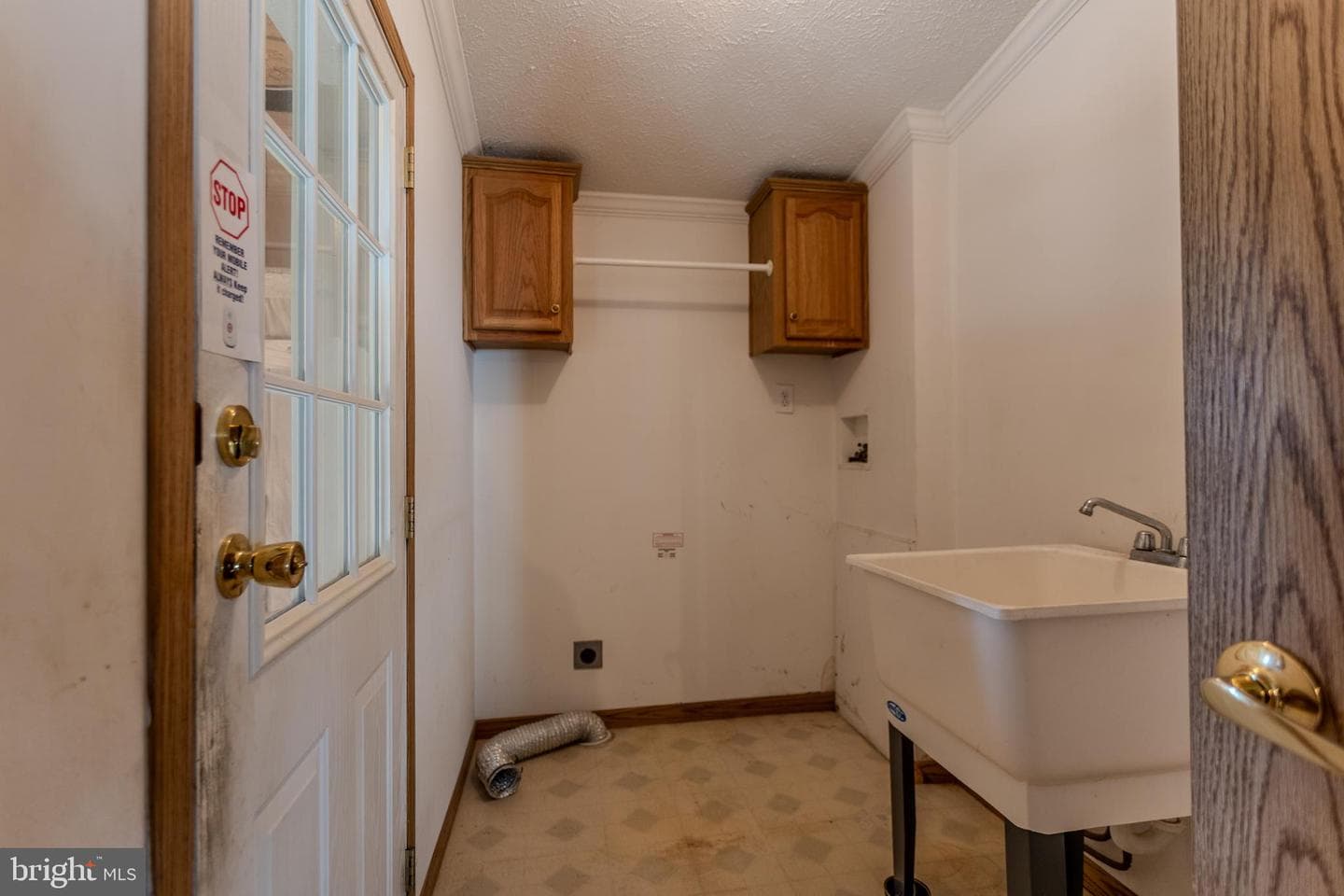 186 Hampton Drive photo 42