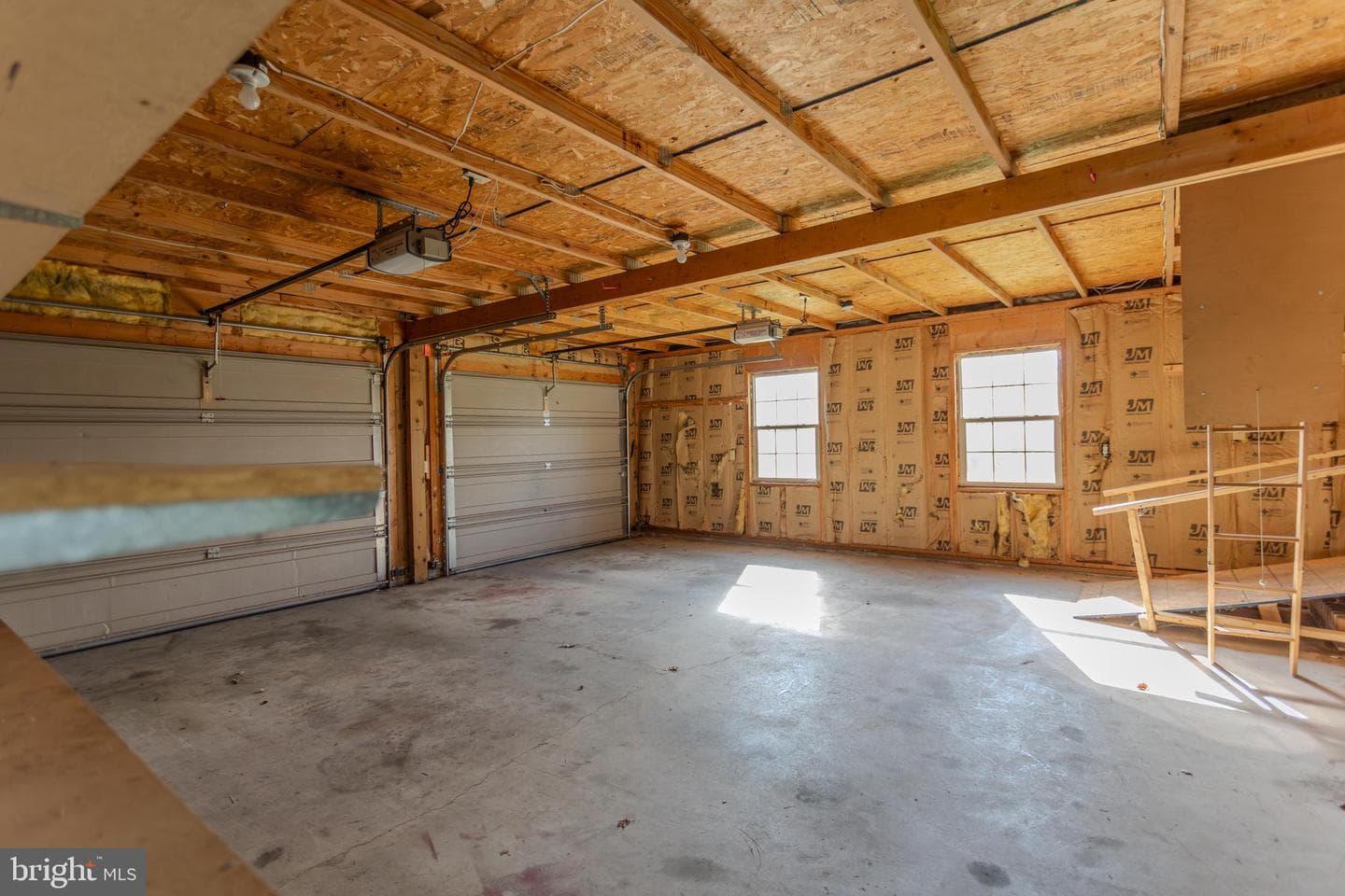 186 Hampton Drive photo 43