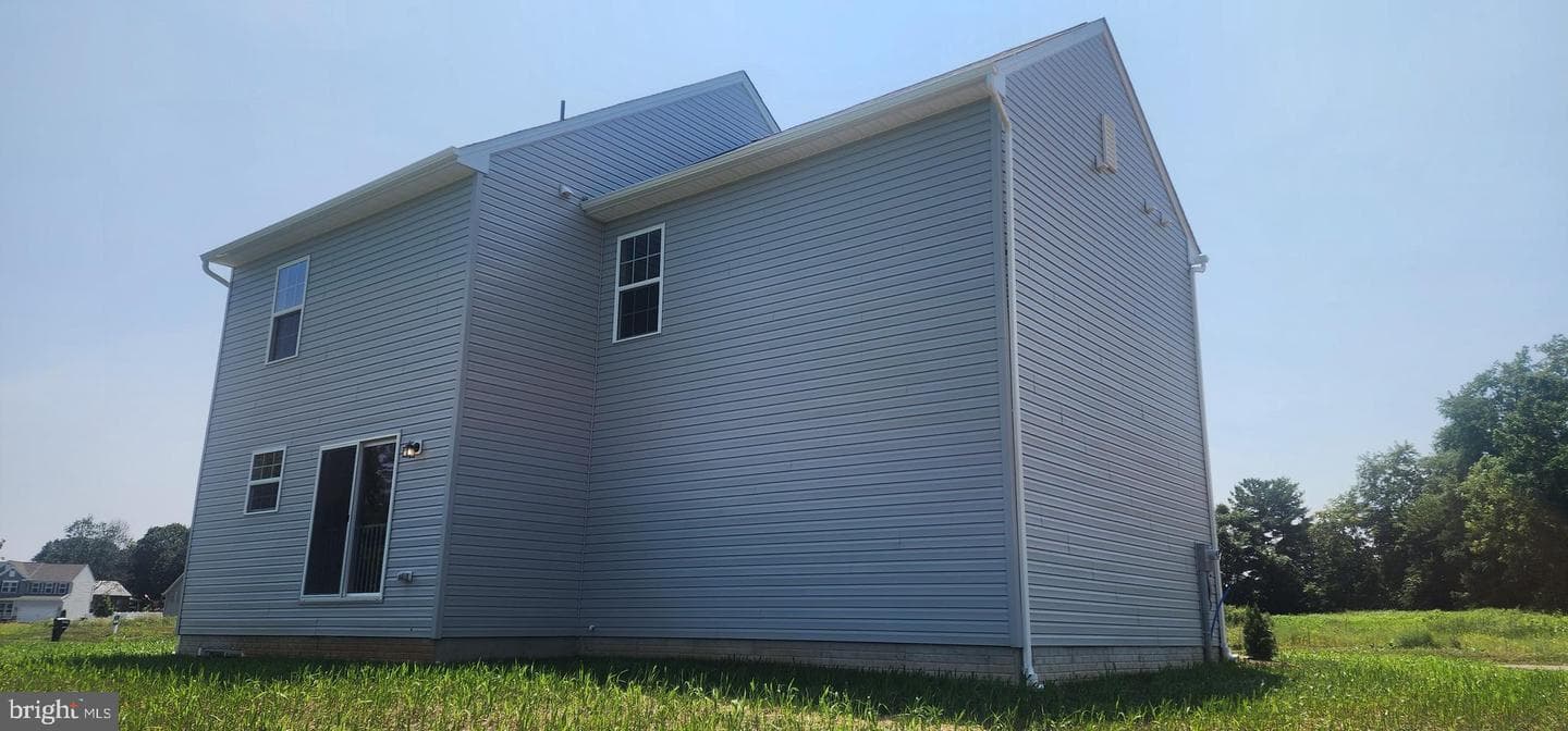 5385 Harrier Way photo 3