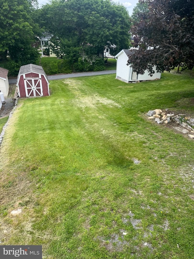 313 Northfield Avenue photo 10