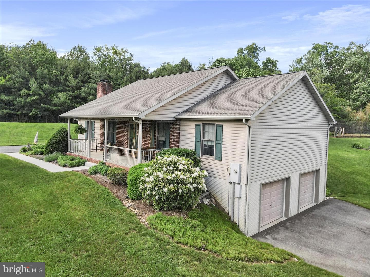 5762 White Church Road photo 2