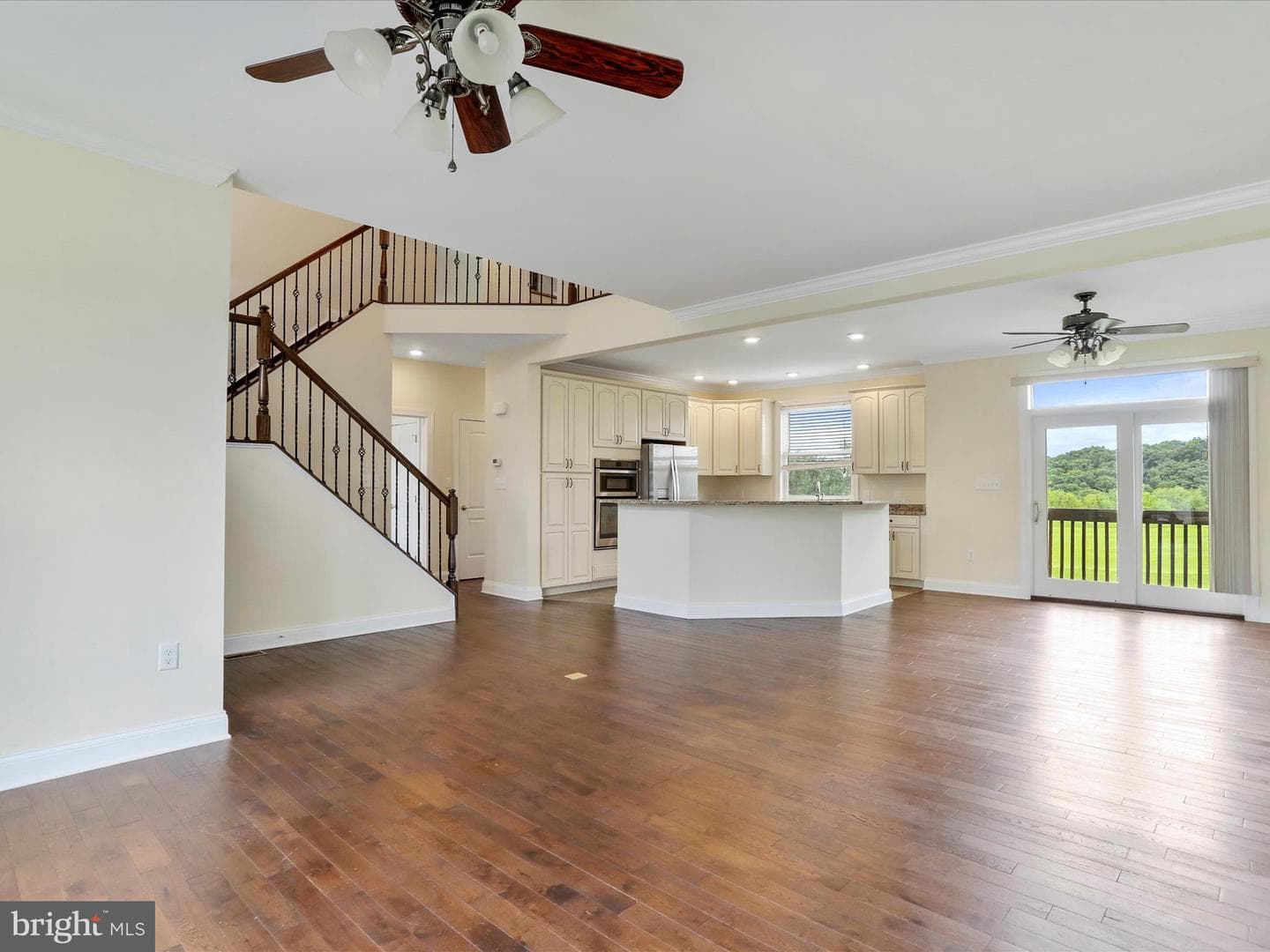 2238 Castlegreen Drive photo 11