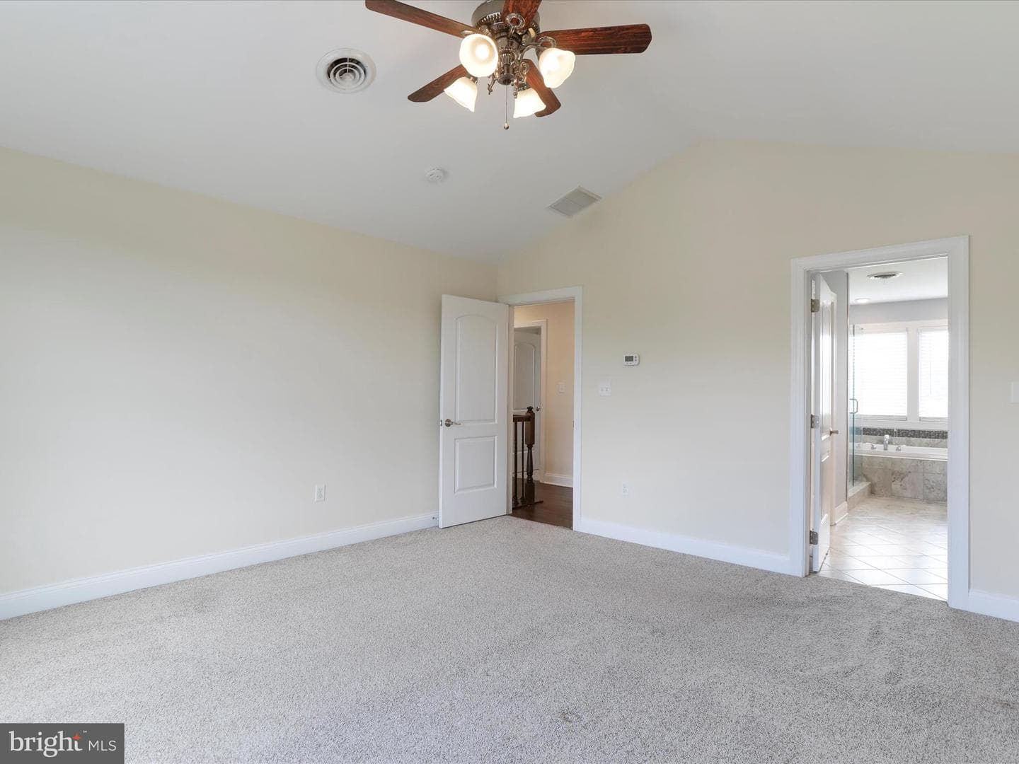 2238 Castlegreen Drive photo 31