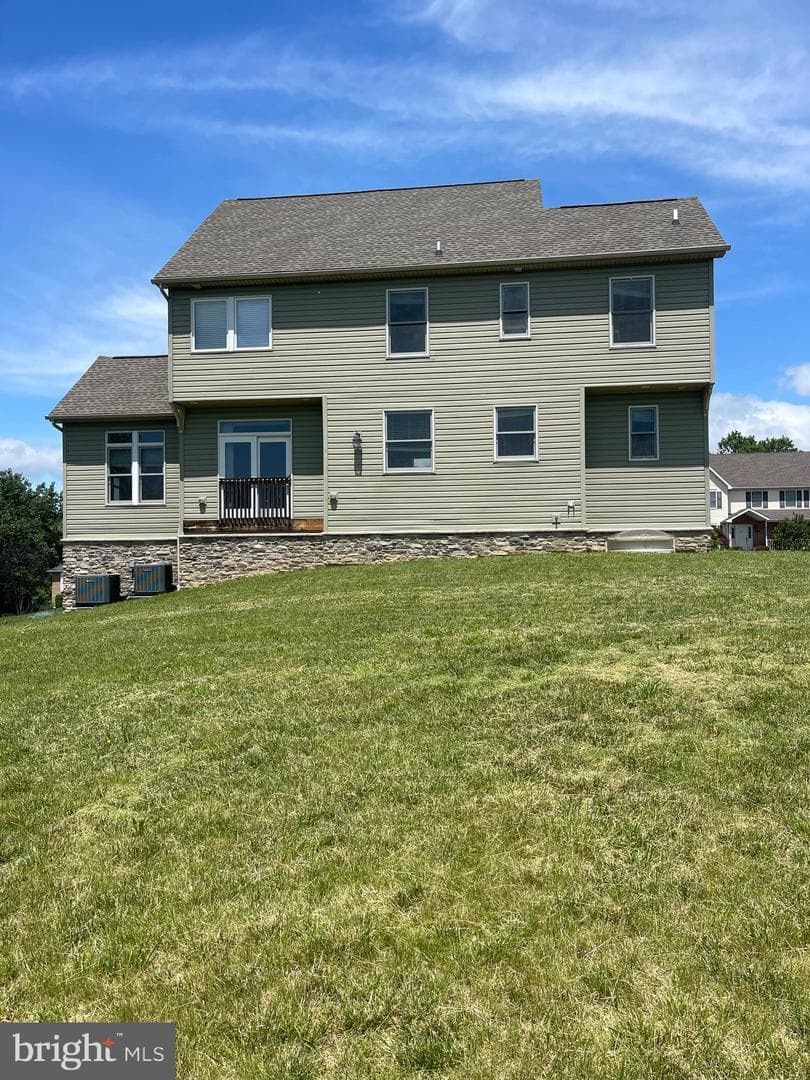 2238 Castlegreen Drive photo 4