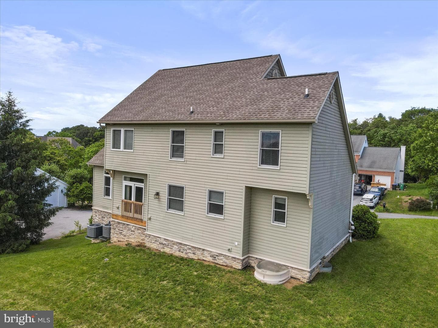 2238 Castlegreen Drive photo 46