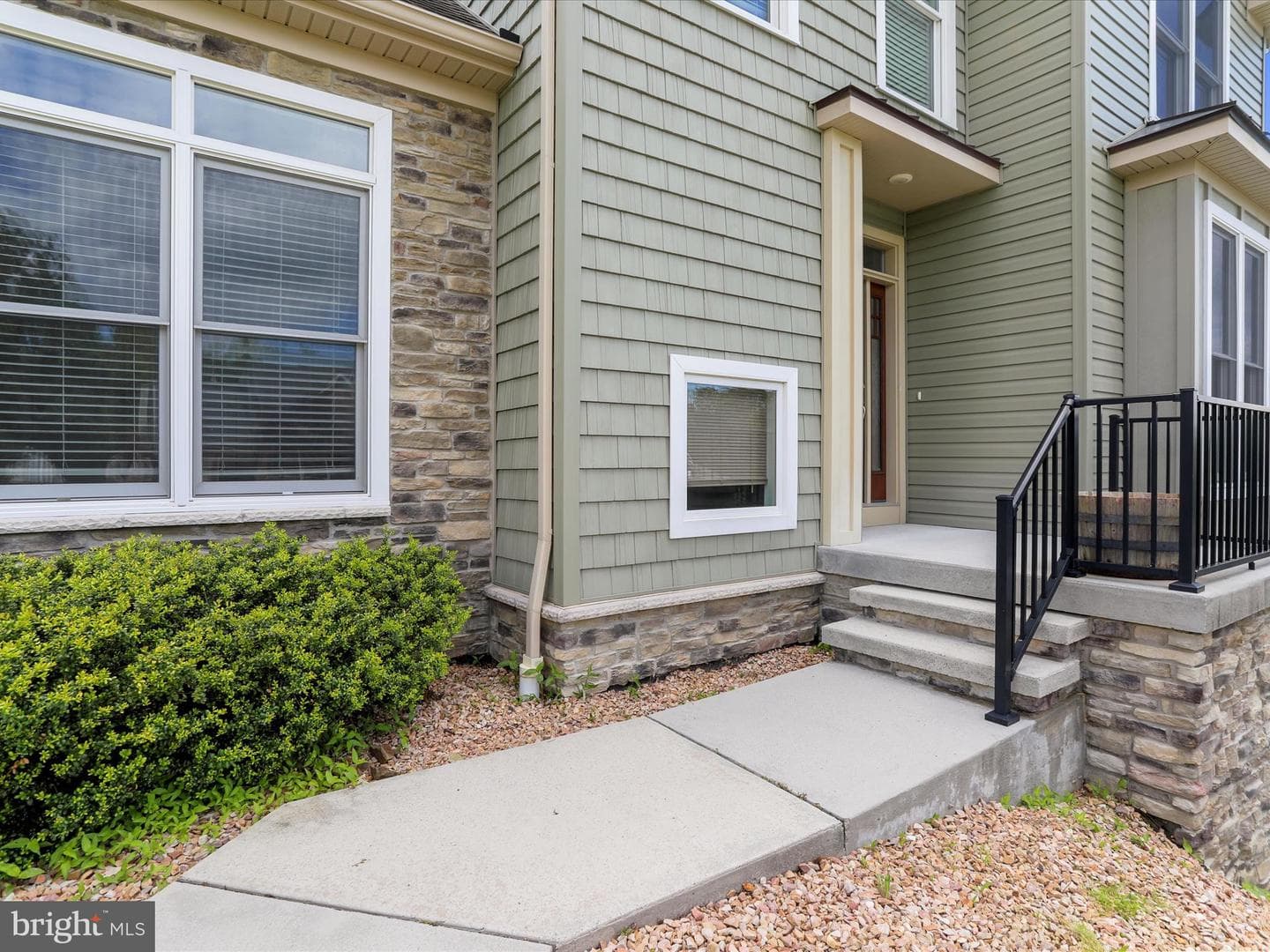 2238 Castlegreen Drive photo 7