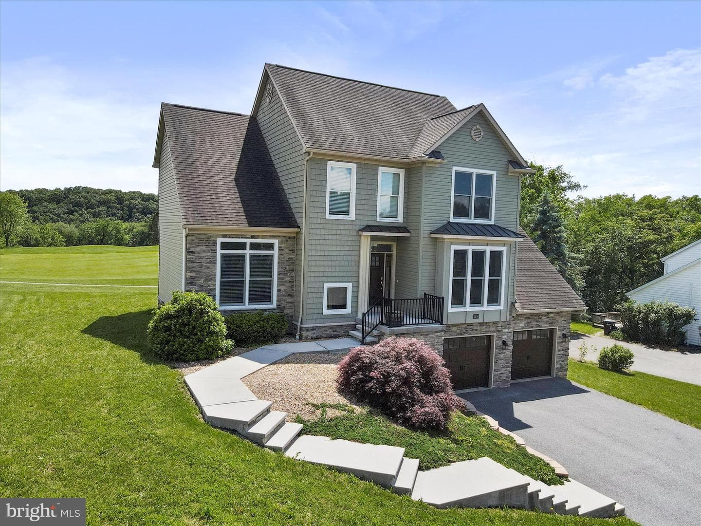 2238 Castlegreen Drive photo 8