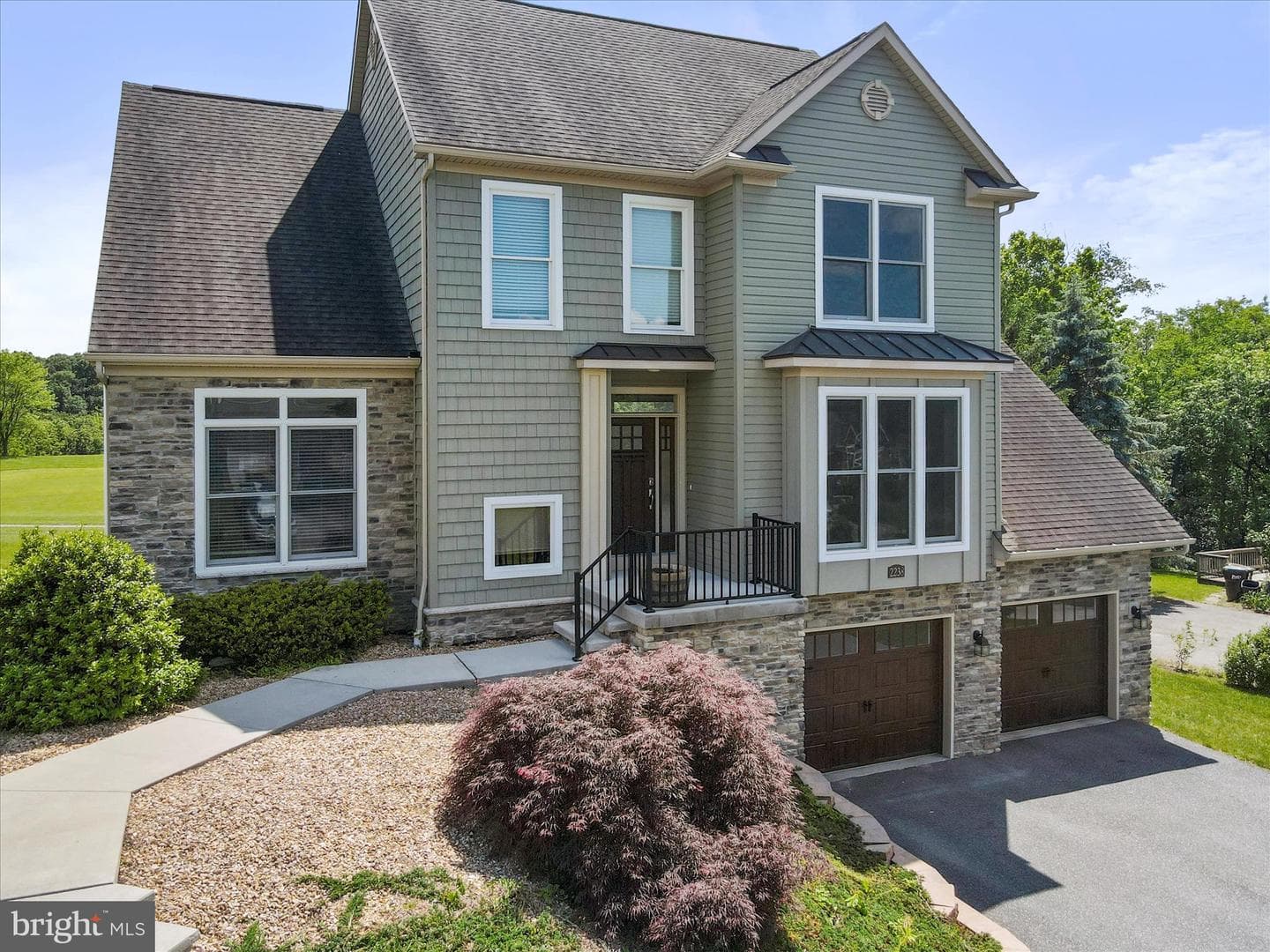 2238 Castlegreen Drive photo 9