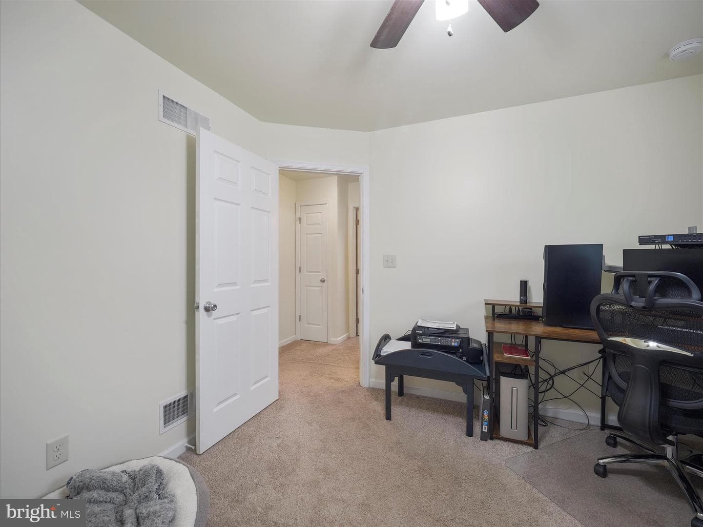 209 Benedict Avenue photo 24
