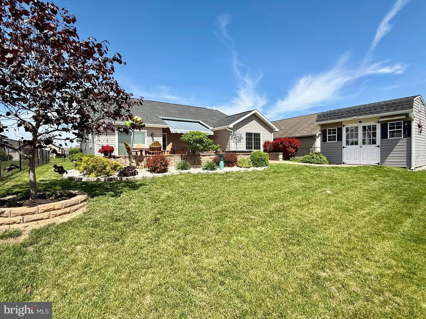 209 Benedict Avenue photo 3