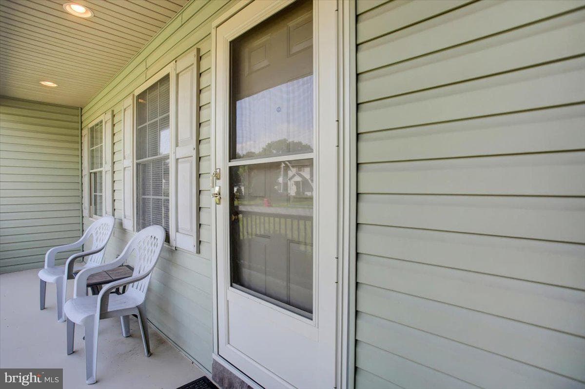 1060 Kunkle Drive photo 6