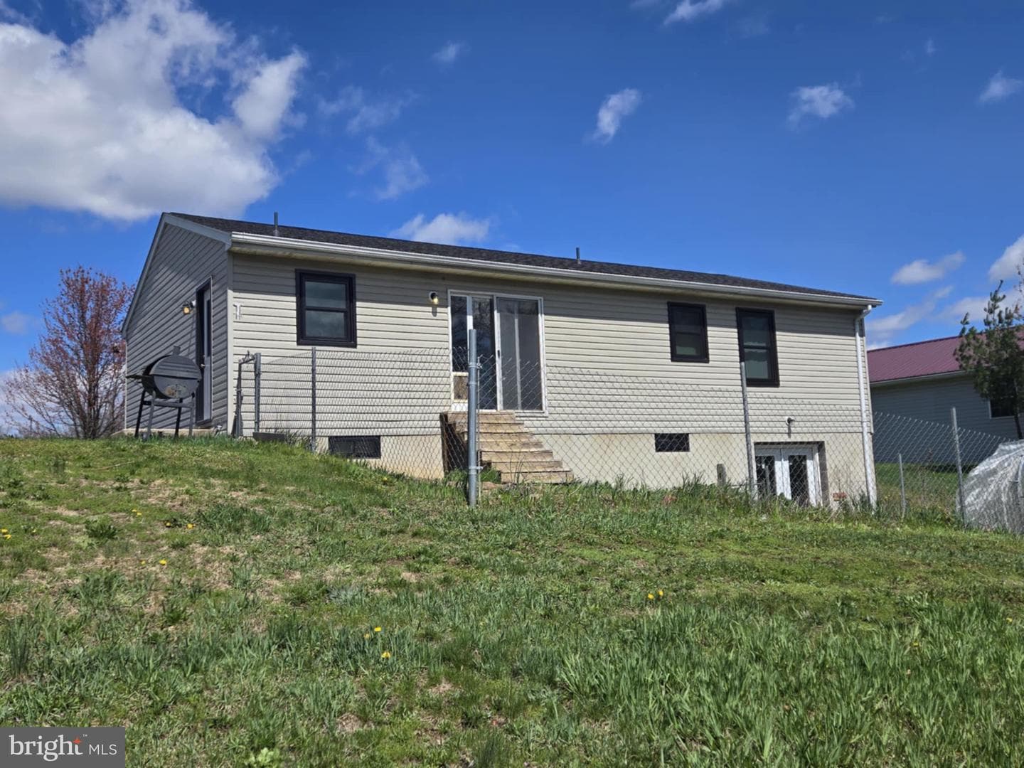 4202 Heiple Court photo 2