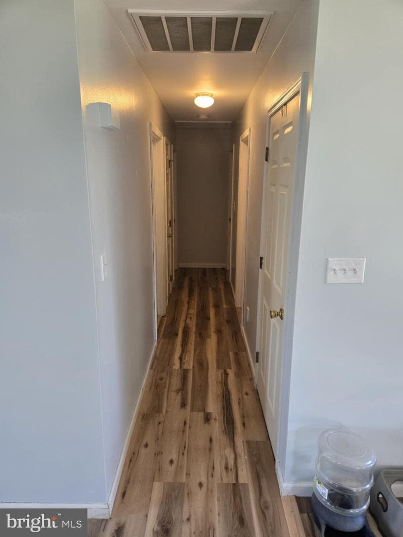 4202 Heiple Court photo 8
