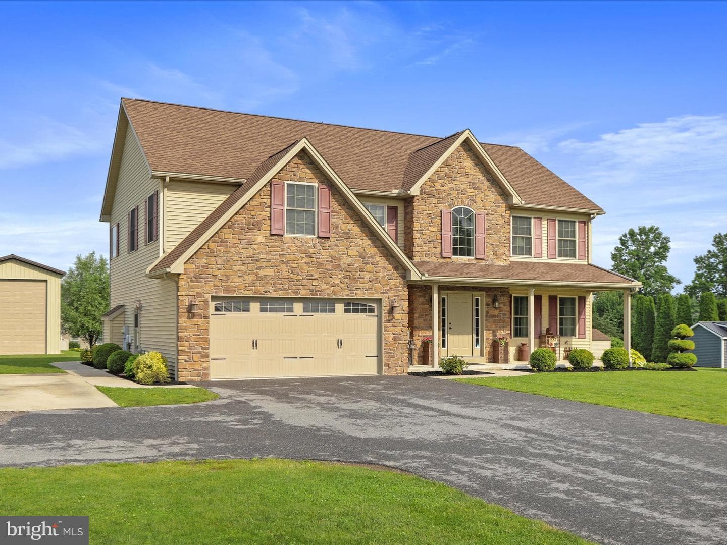 647 Warm Spring Road photo 2