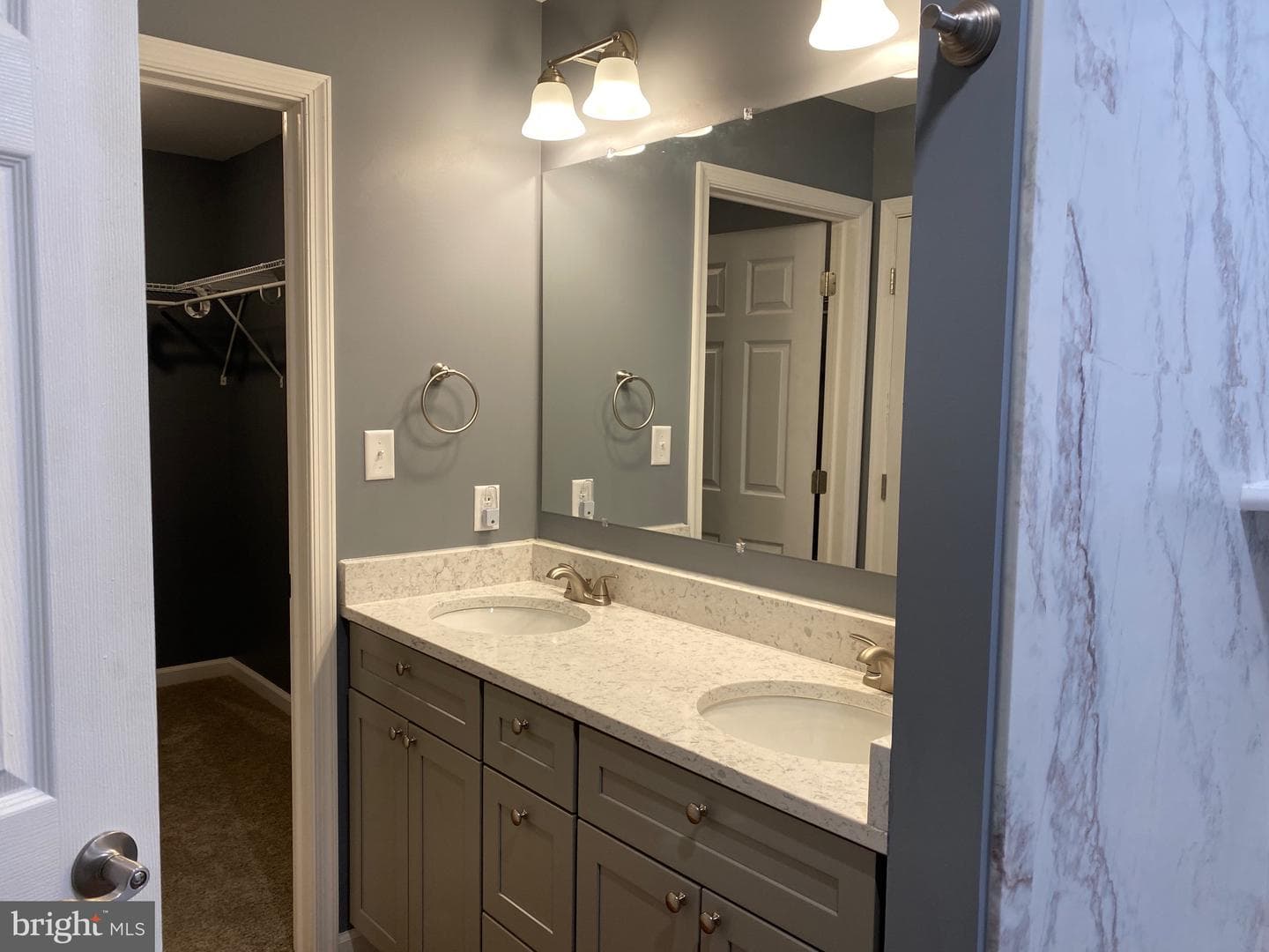 148 Buckingham Drive photo 9