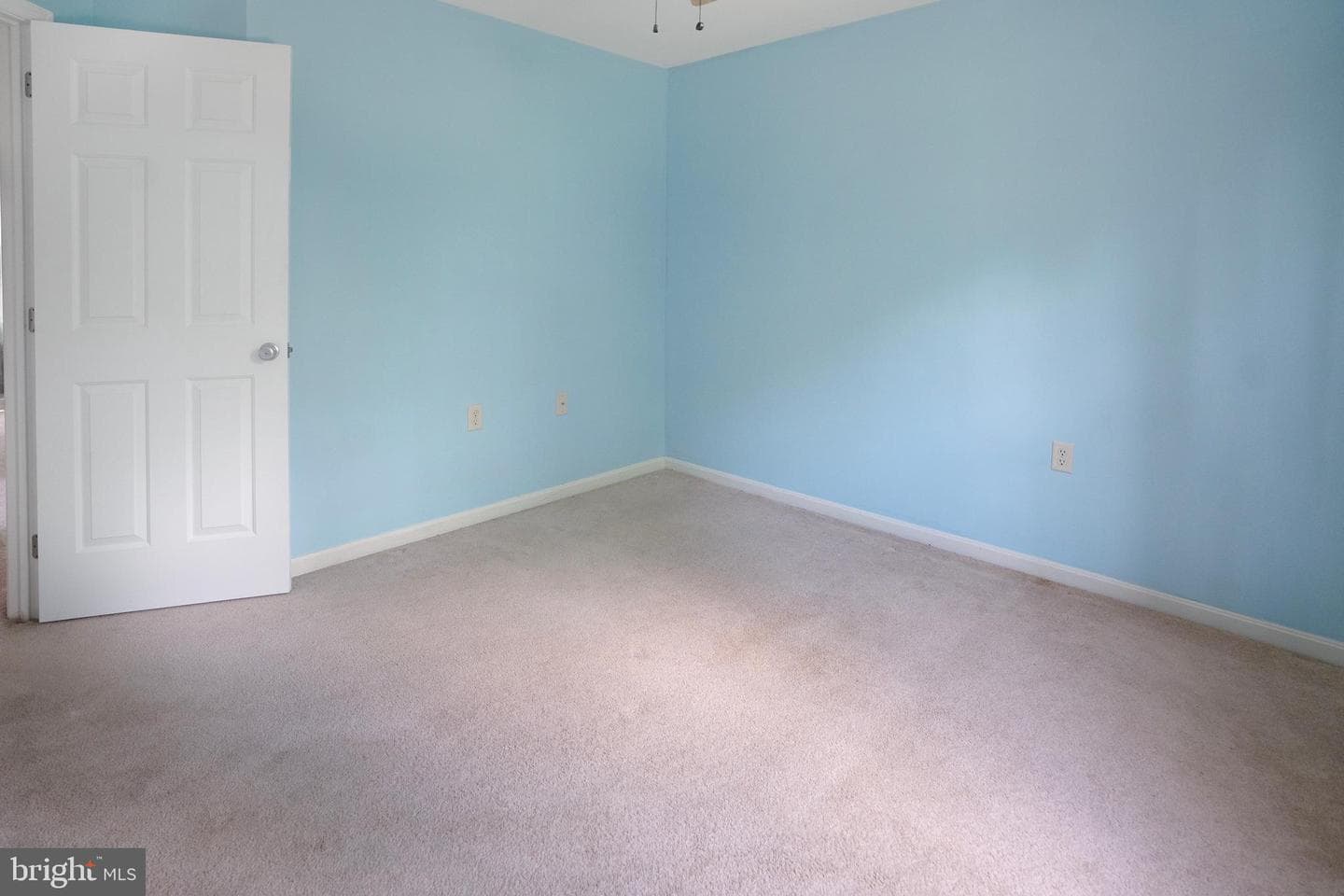 14799 Cedarbrook Drive photo 12