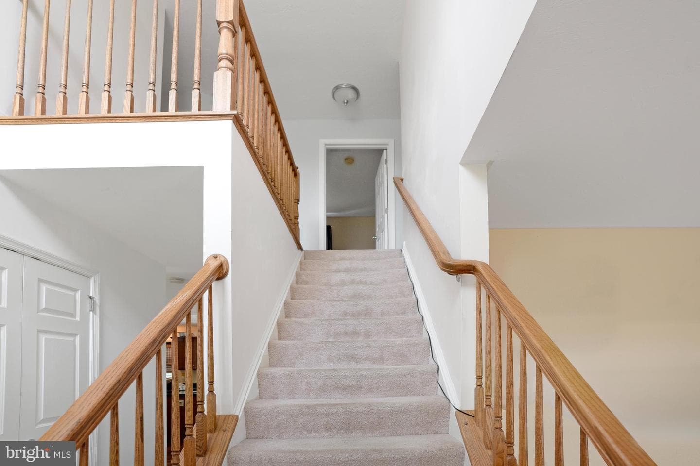 14799 Cedarbrook Drive photo 3