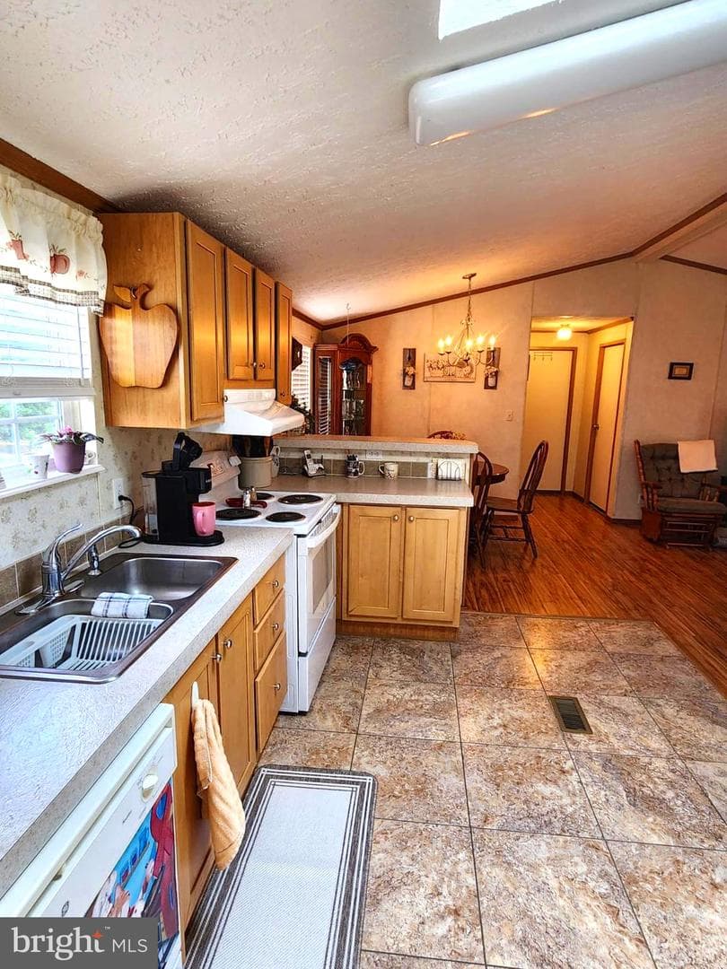 4612 Holly Drive photo 28