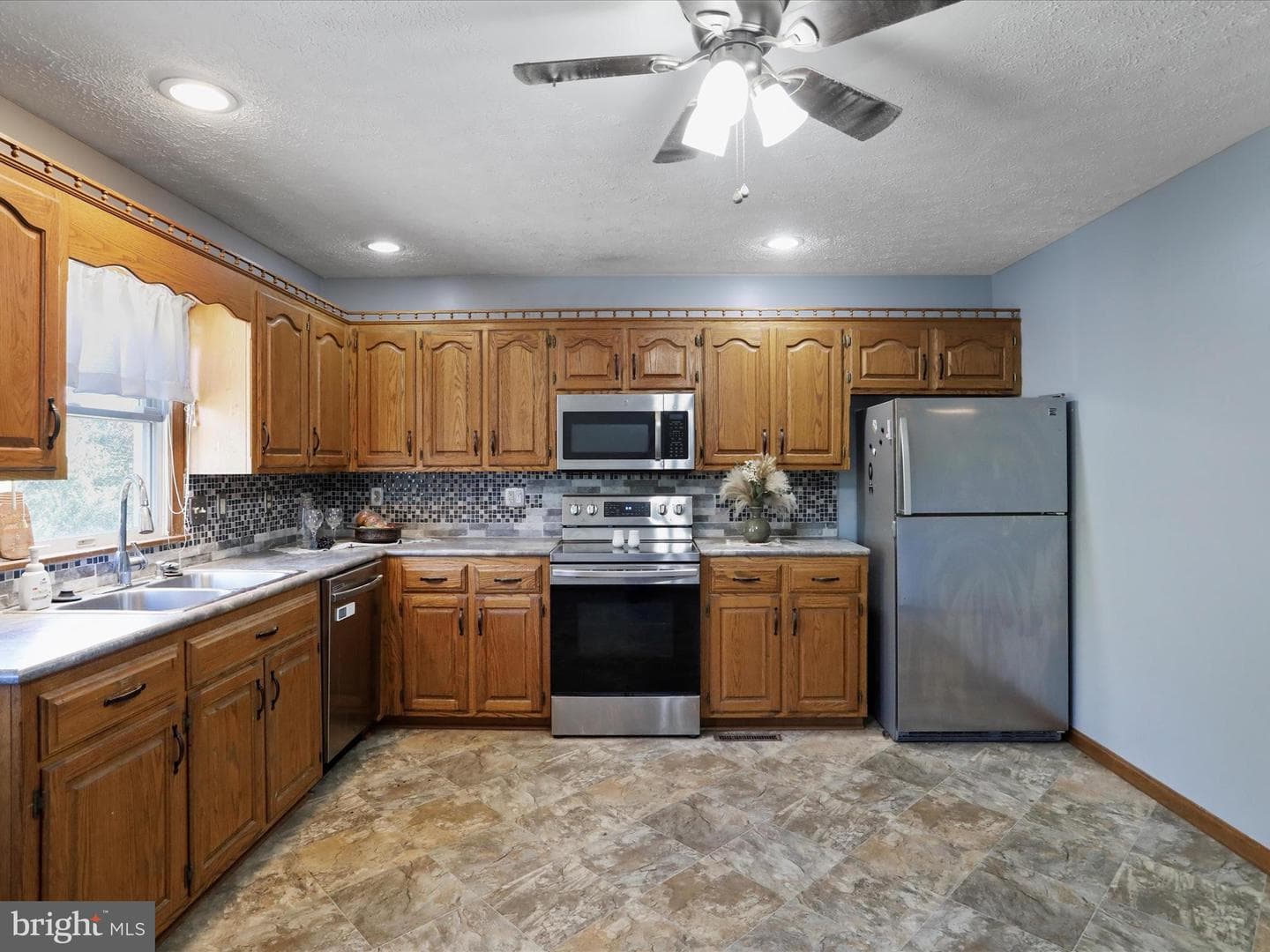 1191 Candice Lane photo 12