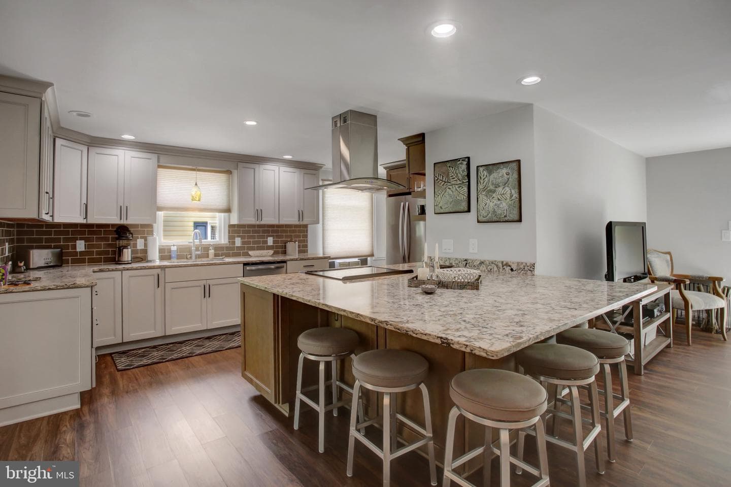 21796 Amberson Road photo 16
