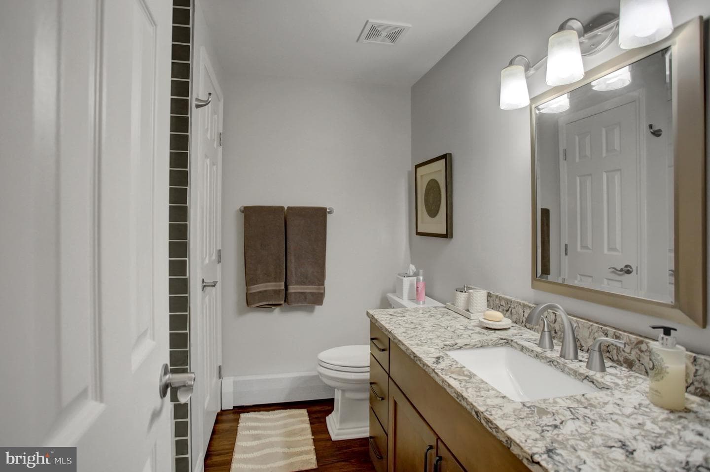 21796 Amberson Road photo 25