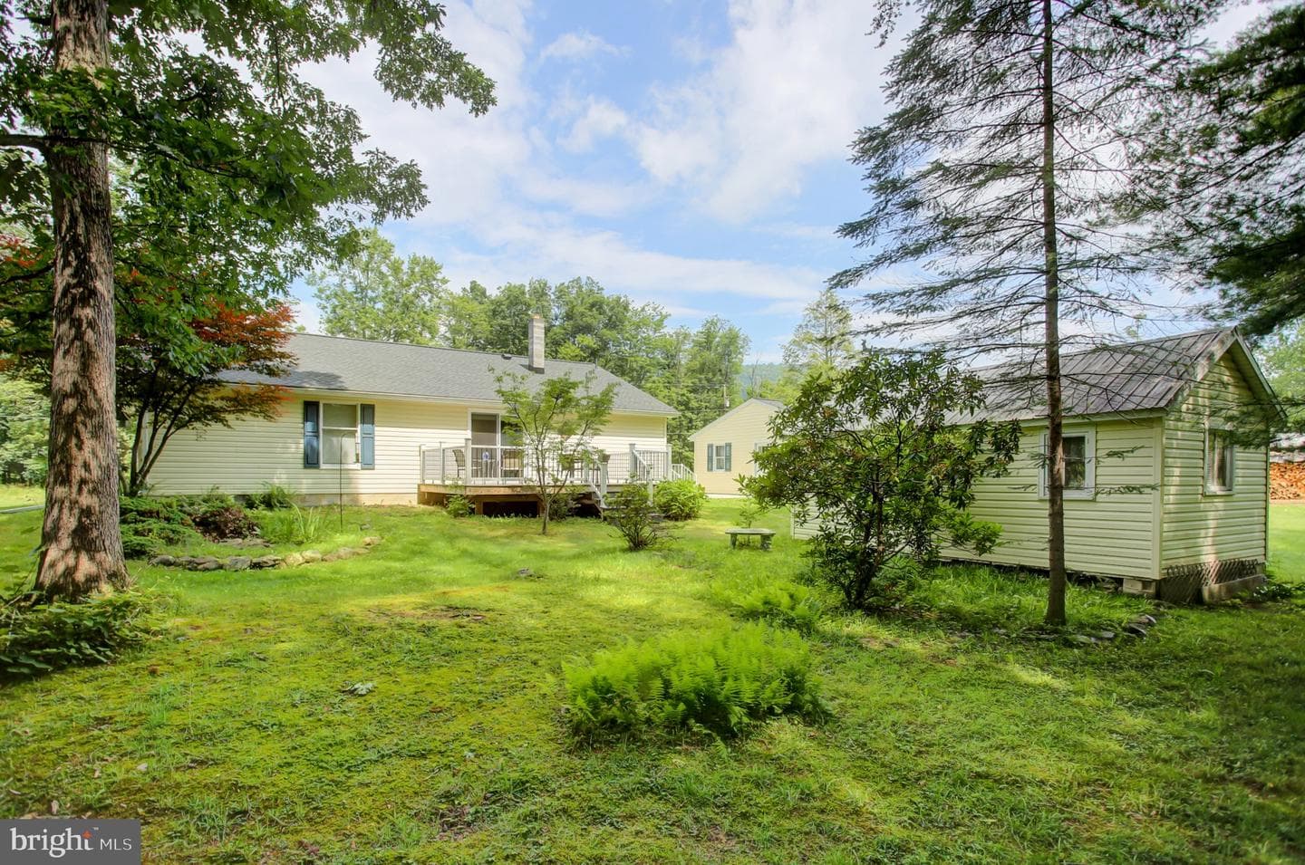 21796 Amberson Road photo 7