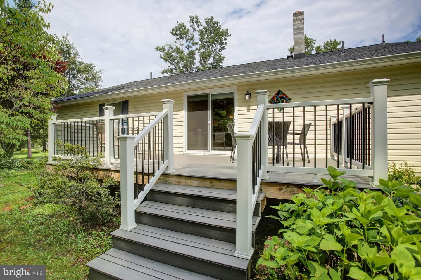 21796 Amberson Road photo 9