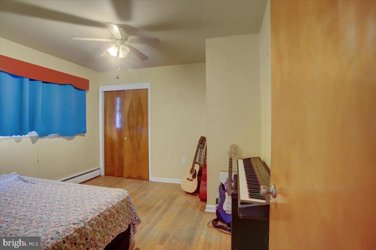 889 Broad Street photo 12